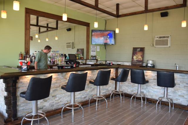 Scotty's Lakeside Resort — photo 21