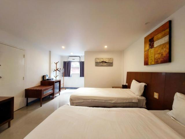 V Beach Resort — photo 20