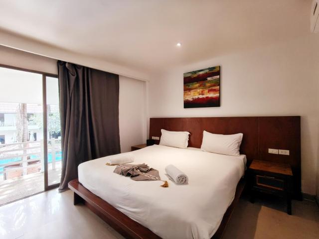 V Beach Resort — photo 16