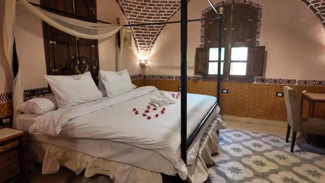 El Juneina Boutique Villas — photo 21