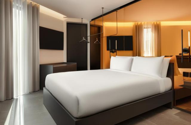 Thirty Three Boutique -Adults Only By K Hotels — photo 15