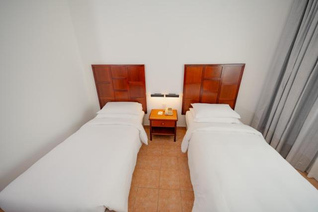 Hulhule Island Hotel — photo 11