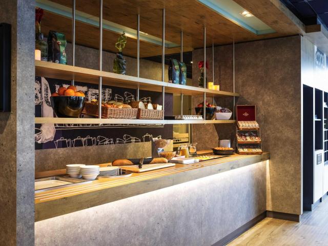 ibis budget Rotterdam The Hague Airport — photo 21