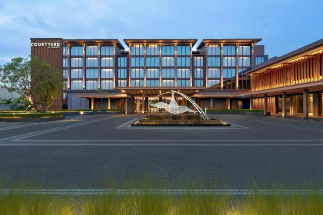 Courtyard by Marriott Bangkok Suvarnabhumi Airport — photo 21