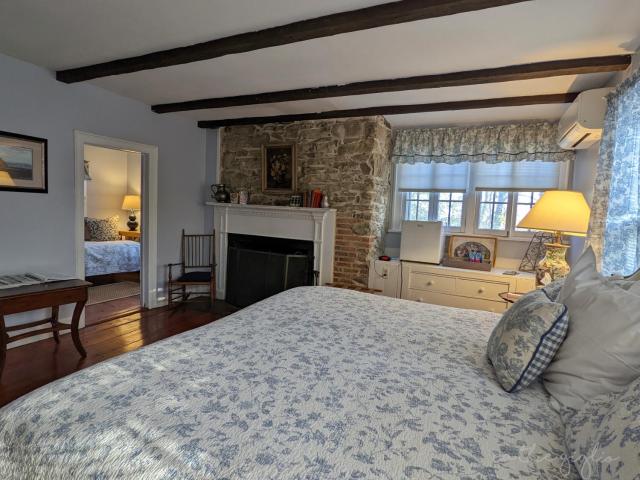 Cromwell Manor Inn — photo 8