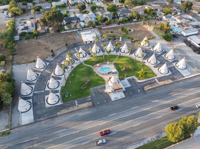 Wigwam Motel — photo 7