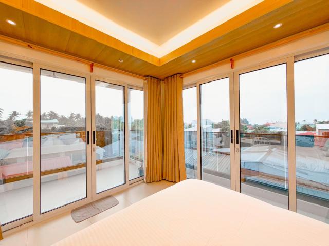 Pavona Maldives — photo 5