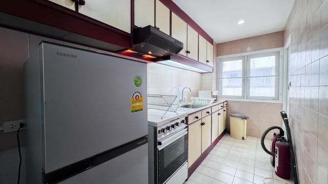 Blissful Heaven Residence at BTS Phromphong Emdistrict Shopping Area — photo 22