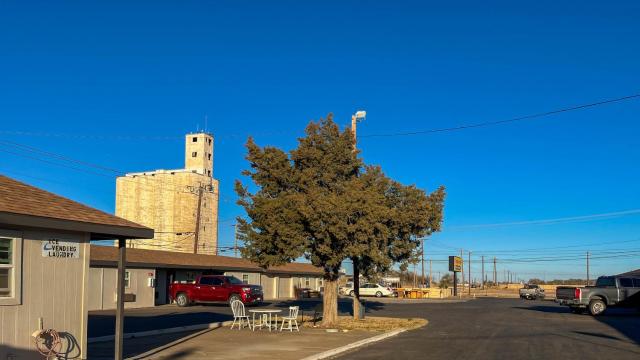 LAMESA MOTEL — photo 17