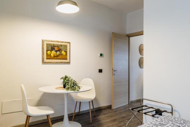 Le Dimore Apartments - Garden & Private Parking — photo 23