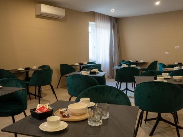 N42 Hotel — photo 14