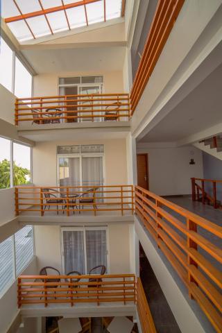 Kuredhi Beach Inn — photo 10