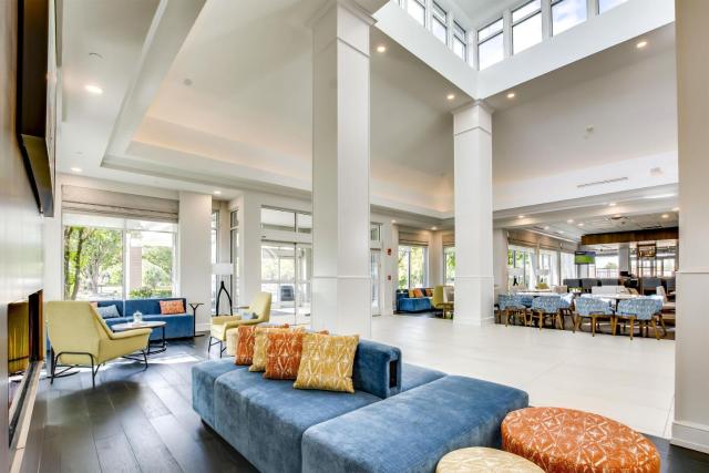 Hilton Garden Inn Louisville Airport — photo 8