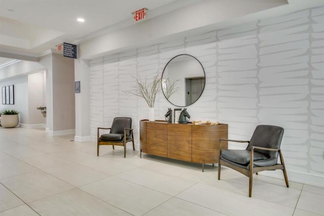 Hilton Garden Inn Louisville Airport — photo 10