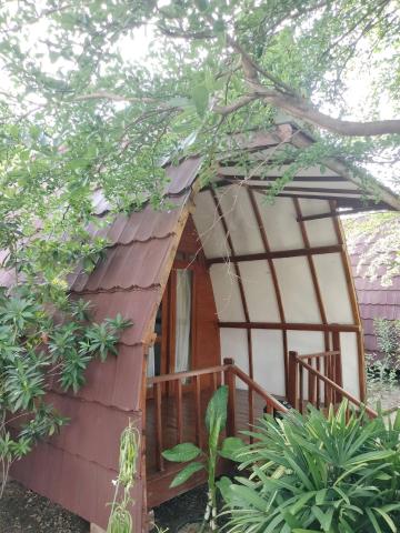 Villa Raflesh Inn By Four G — photo 17