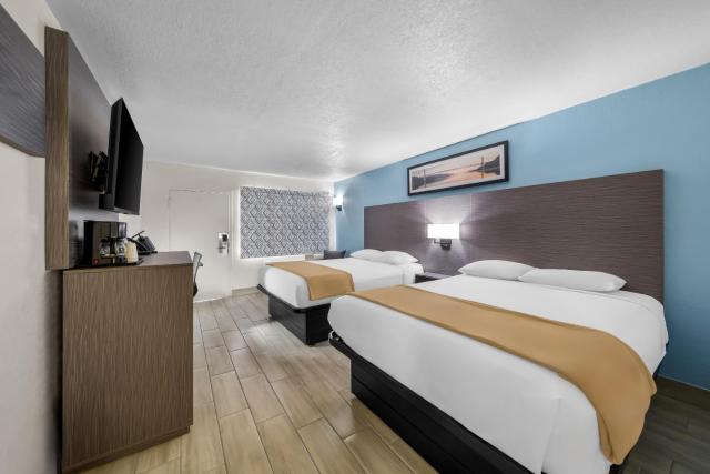 Royale Inn — photo 17
