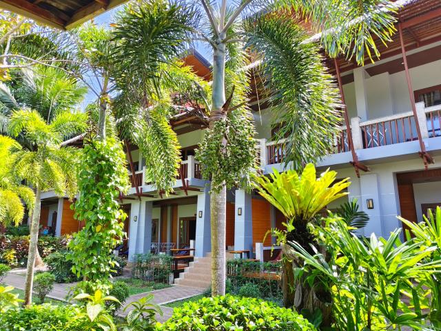 Lanta Intanin Resort - SHA Extra Plus — photo 9