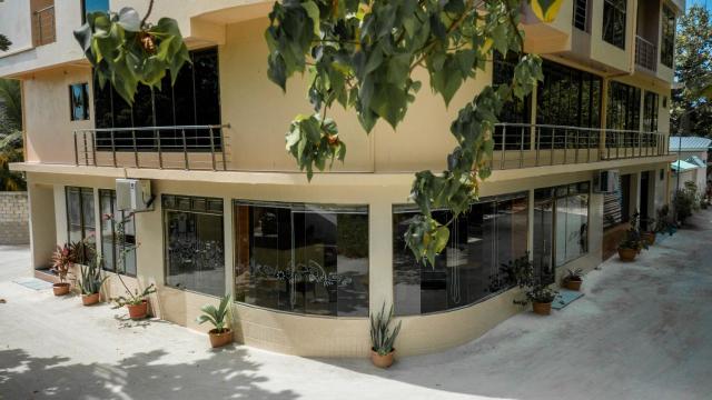 Blue Wave Guesthouse Maldives — photo 23