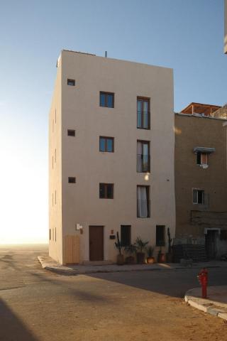Blue Waves Surf House - Boutique Hotel Anza II — photo 1