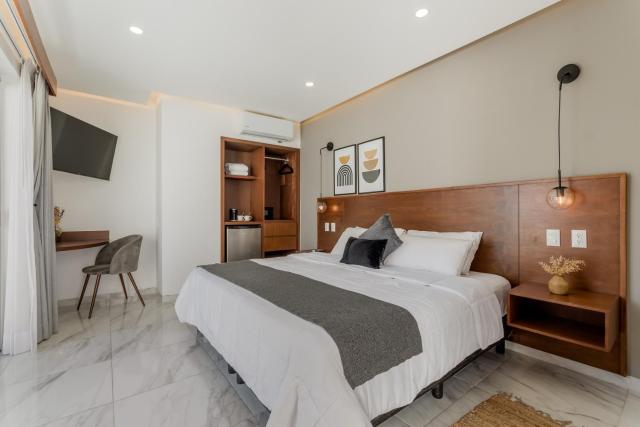 CASA LIMA- Executive Design Suites — photo 20