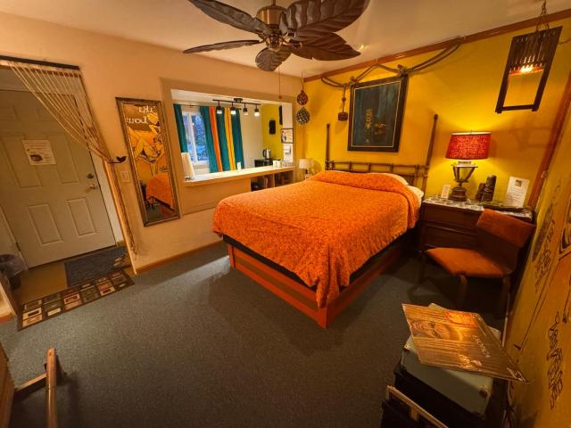 Itty Bitty Inn — photo 7