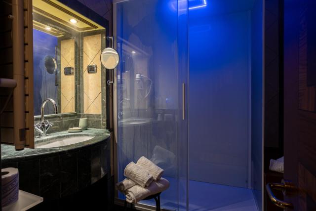 Hotel Manfredi Suite In Rome — photo 11