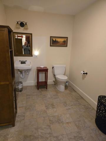Firehouse Inn — photo 7