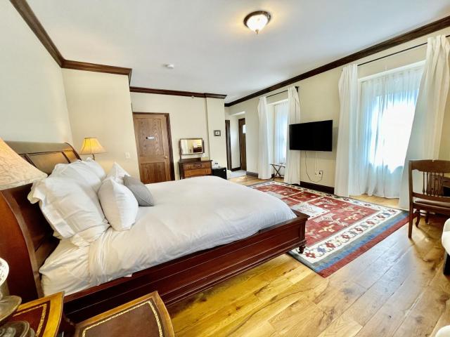 Dartmouth House Inn — photo 13