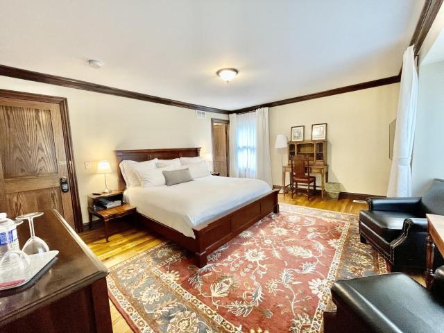 Dartmouth House Inn — photo 11
