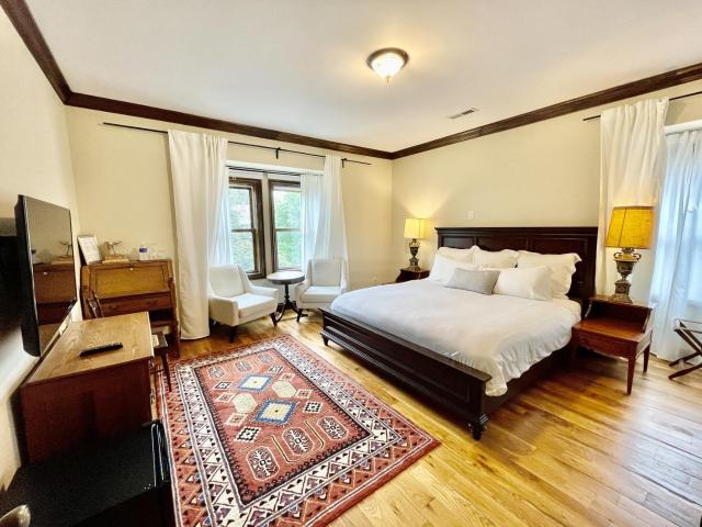 Dartmouth House Inn — photo 17