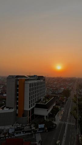FortunaSuites Malioboro Yogyakarta — photo 6