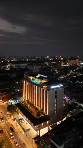 FortunaSuites Malioboro Yogyakarta — photo 7