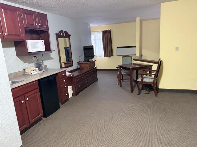 American Heritage Inn — photo 17