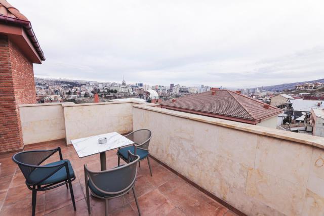 King Tamar Hotel By Luxuria Hotels — photo 23