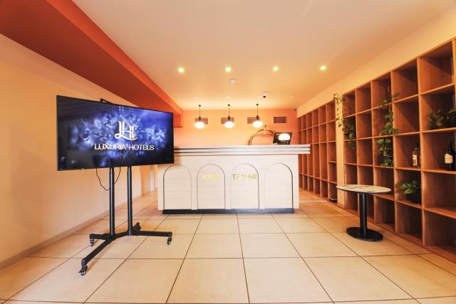 King Tamar Hotel By Luxuria Hotels — photo 15