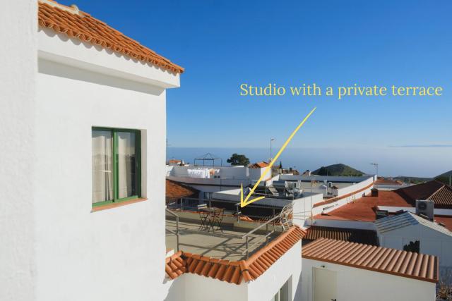 La Palma Hostel by Pension Central — photo 13