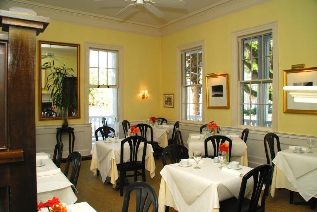 Rhett House — photo 3