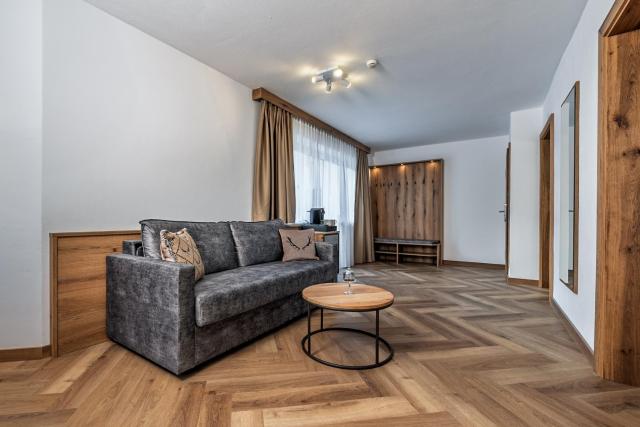 Hotel Vier Jahreszeiten — photo 10