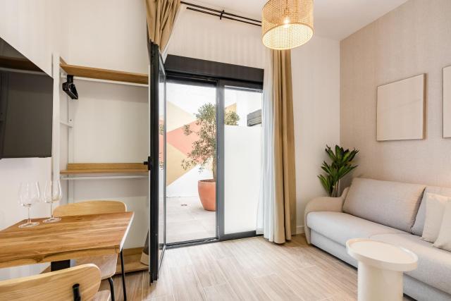 The Madrid Studios by Charming — photo 10