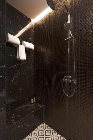 DEJAVU 2.0 HOTEL BAJO KOMODO — photo 17