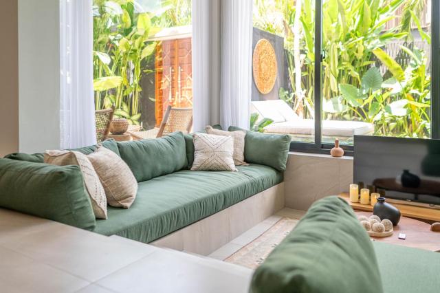 Lokale Pererenan Resort Hotels & Villa — photo 17