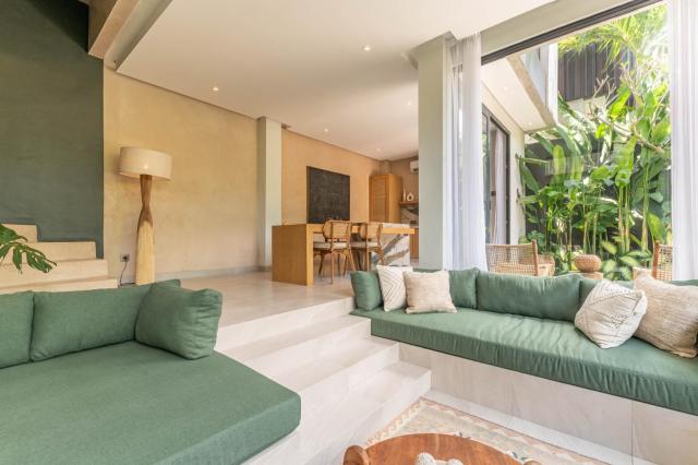 Lokale Pererenan Resort Hotels & Villa — photo 19