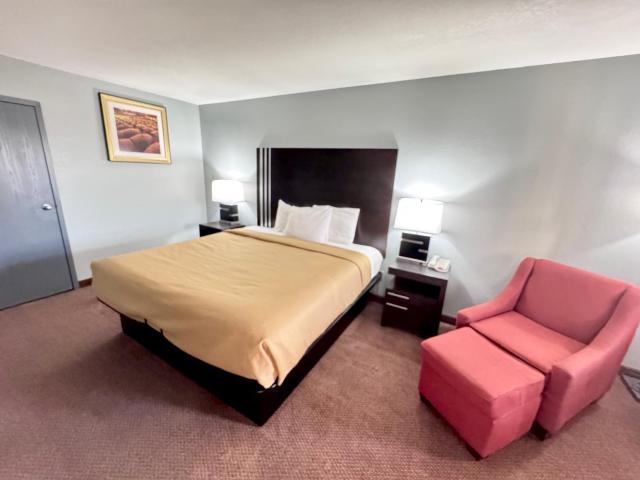 Owensville Motor Inn — photo 9