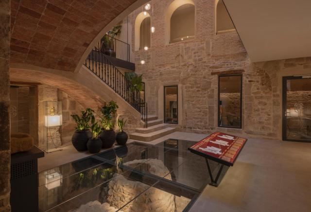 Gran Hotel Barcino 4 Sup — photo 10