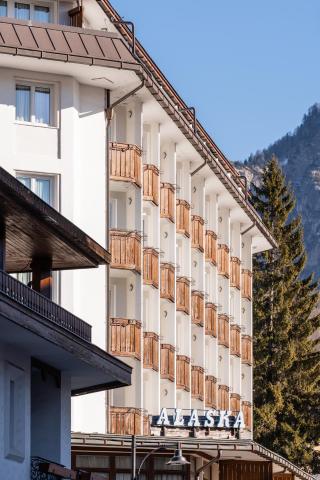 Hotel Alaska Cortina — photo 11