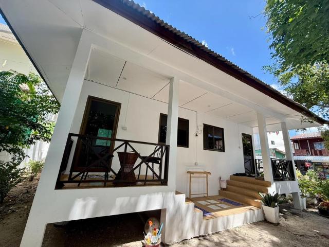 Best Beach Bungalows — photo 17
