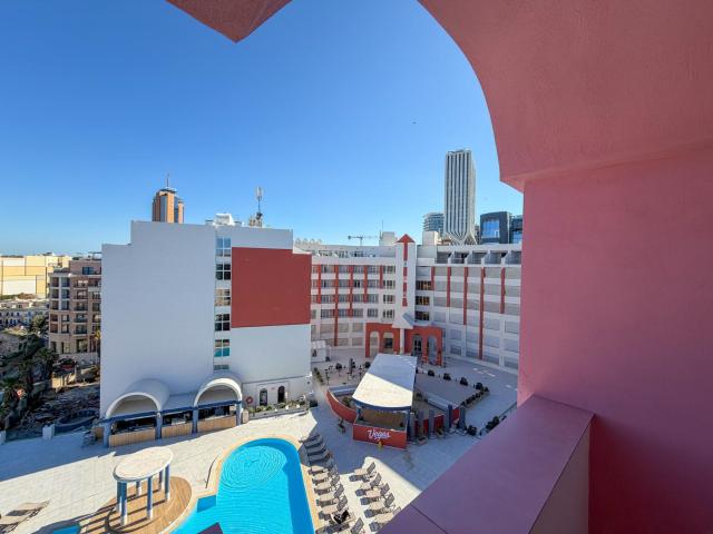 Flamingo Apartments in Vegas Resort, Malta — photo 8