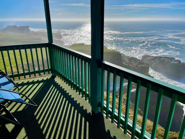 Inn of the Lost Coast — photo 10
