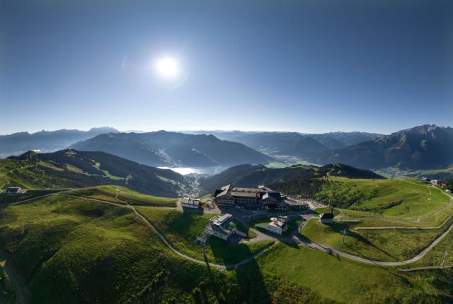 Berghotel Schmittenhöhe - 2000m — photo 1