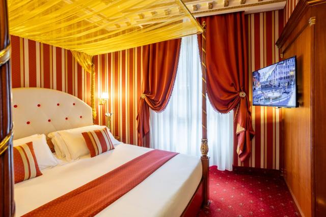 Hotel Manfredi Suite In Rome — photo 6